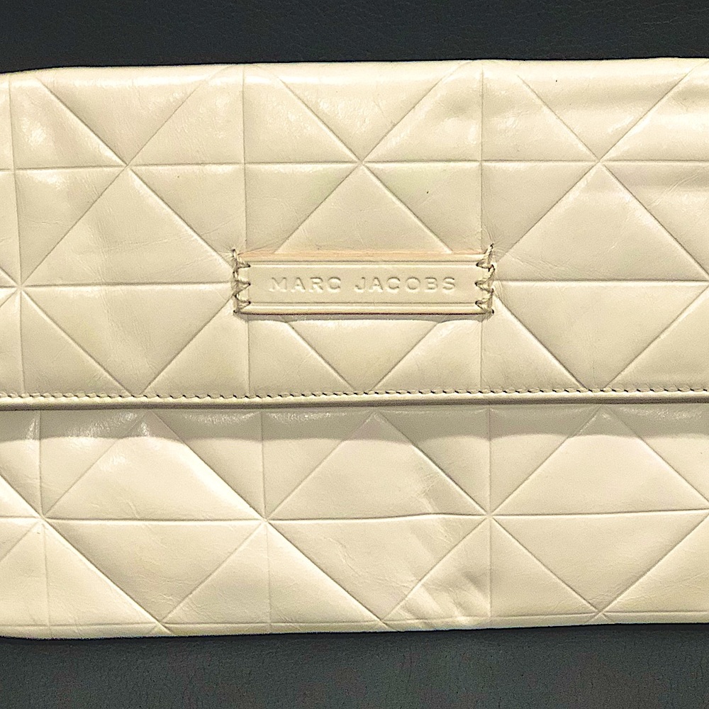 MARC JACOBS leather clutch